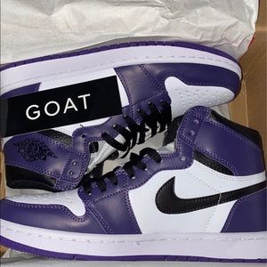 Air Jordan 1 high court purple